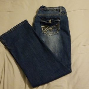 Stretch mid rise denim